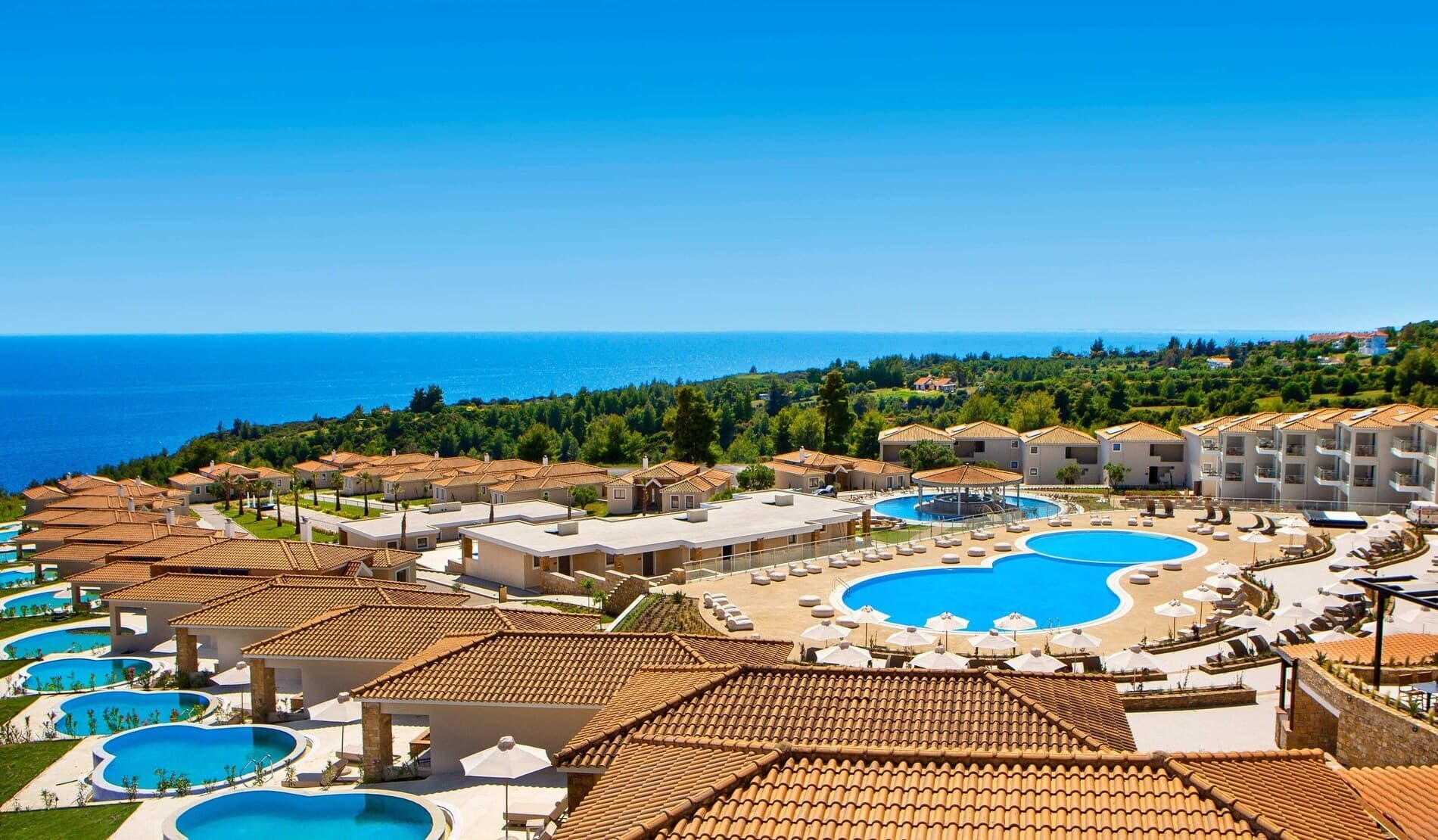 Ajul Luxury Hotel & Spa 5* - All Inclusive